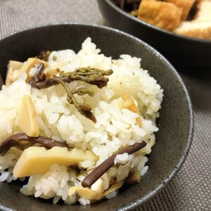 わらびも入れて、今年の筍ご飯♪